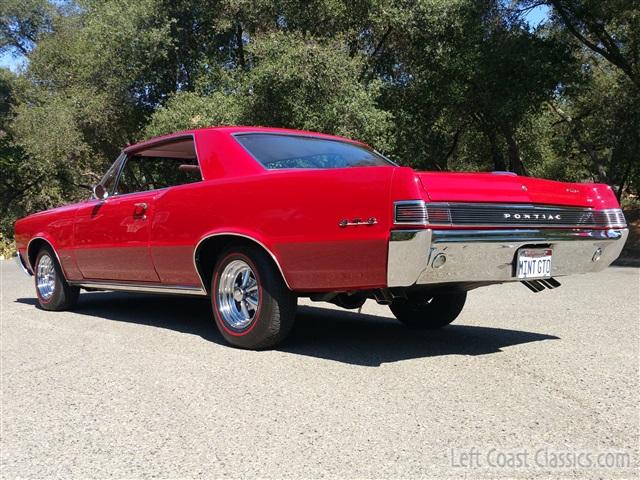 1965-pontiac-gto-015.jpg