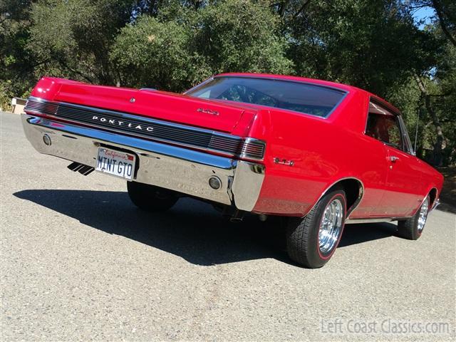 1965-pontiac-gto-212.jpg