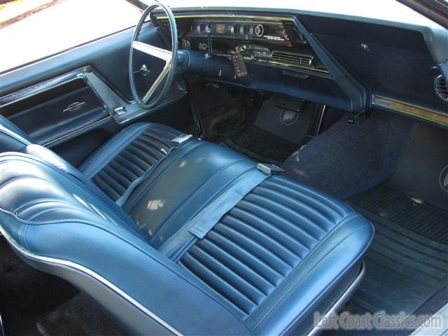 1966-buick-riviera-096.jpg