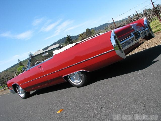 1966-cadillac-convertible-9604.jpg