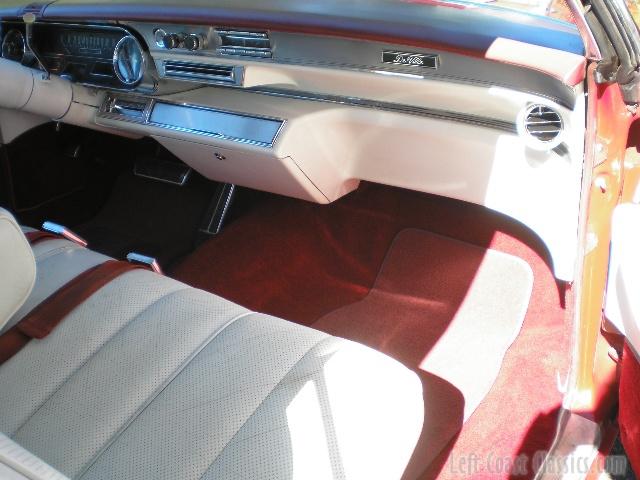 1966-cadillac-convertible-0023.jpg