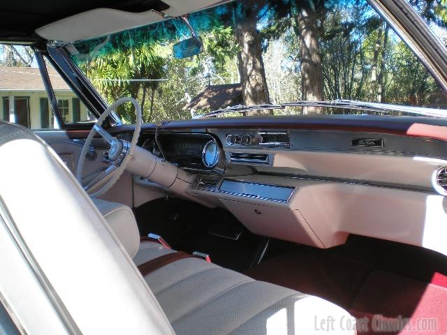 1966-cadillac-convertible-0025.jpg