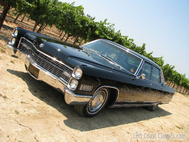 1966 Cadillac Fleetwood Brougham Slide Show