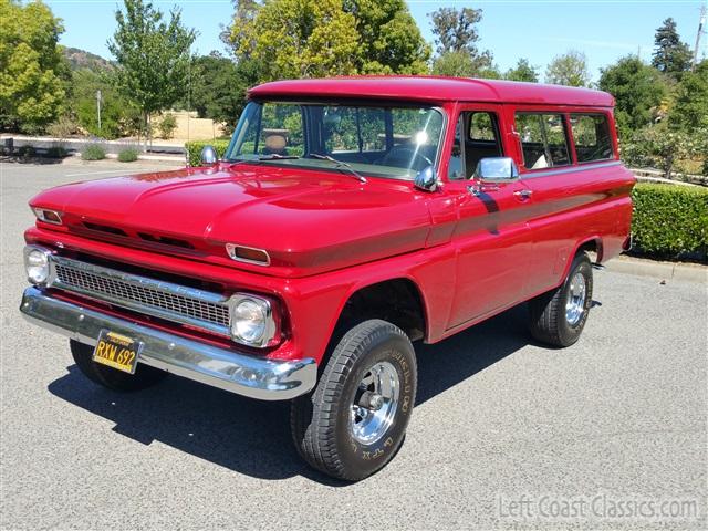 1966-chevrolet-suburban-4x4-010.jpg