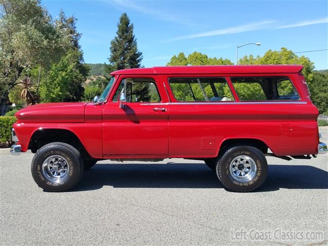 1966-chevrolet-suburban-4x4-158.jpg