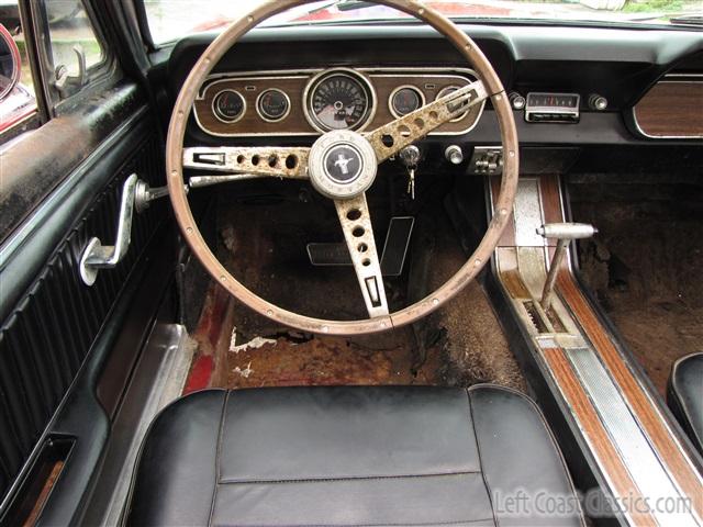 1966-mustang-convertible-075.jpg