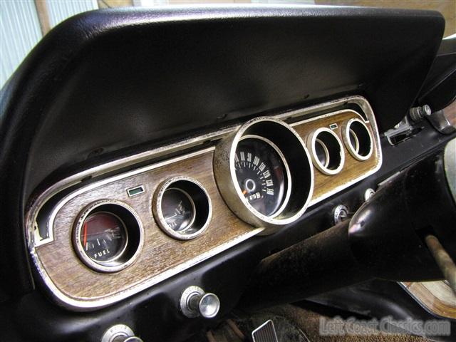 1966-mustang-convertible-079.jpg
