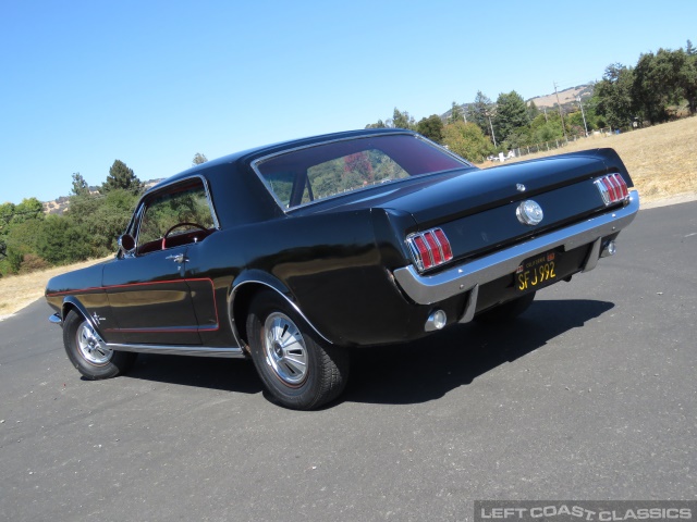 1966-ford-mustang-coupe-014.jpg
