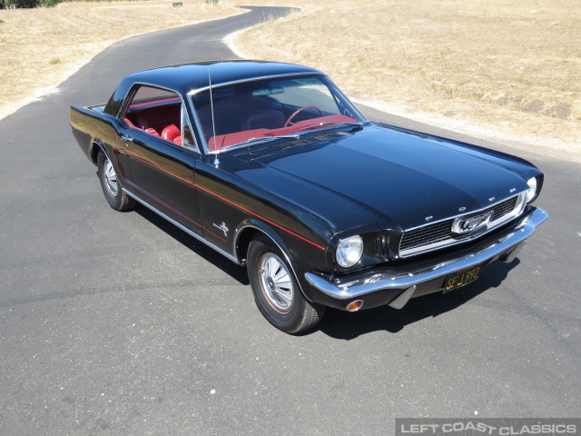 1966-ford-mustang-coupe-029.jpg