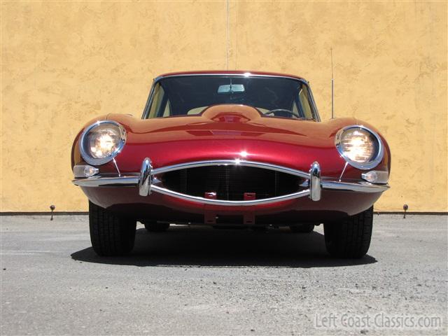 1966-jaguar-xke-002.jpg