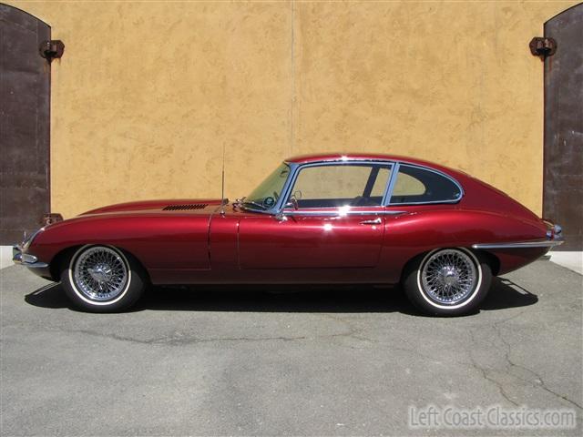 1966-jaguar-xke-006.jpg