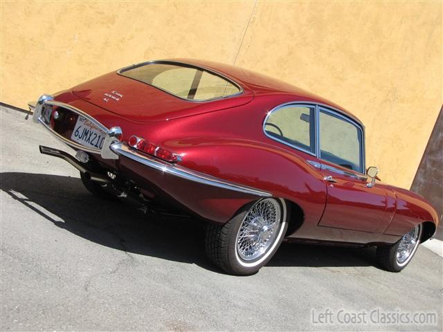 1966-jaguar-xke-016.jpg