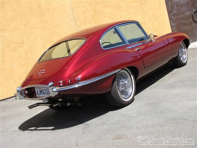 1966-jaguar-xke-018.jpg