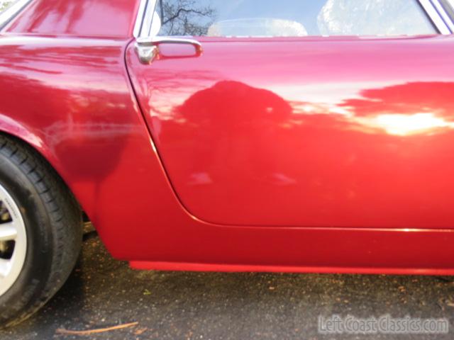 1966-lotus-elan-coupe-065.jpg