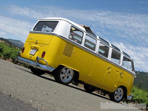 1966-vw-21-window-bus-074.jpg