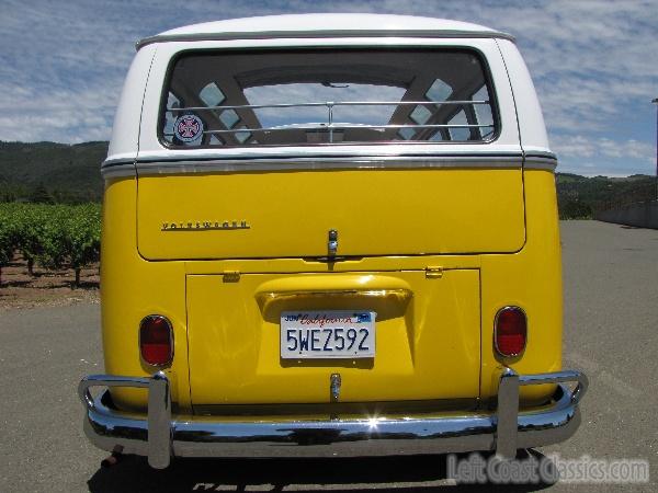 1966-vw-21-window-bus-084.jpg