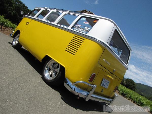 1966-vw-21-window-bus-092.jpg