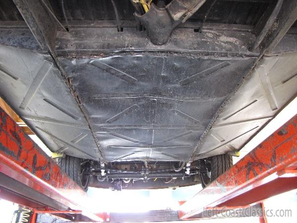 1966-vw-21-window-bus-017.jpg