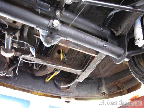 1966-vw-21-window-bus-023.jpg