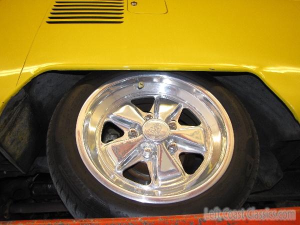 1966-vw-21-window-bus-039.jpg