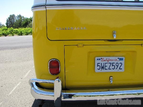 1966-vw-21-window-bus-131.jpg