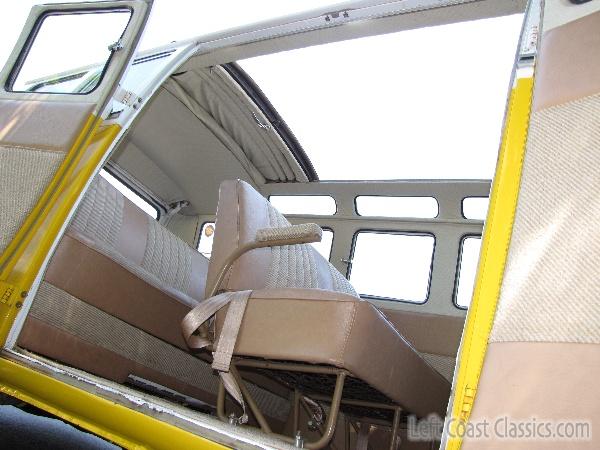 1966-vw-21-window-bus-186.jpg