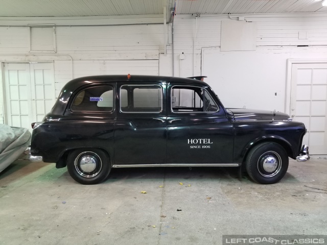 1967-austin-london-taxi-021.jpg