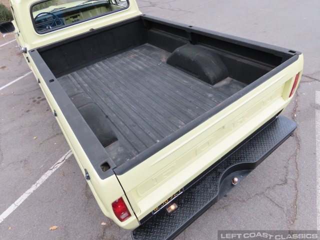 1967-ford-f100-pickup-048.jpg