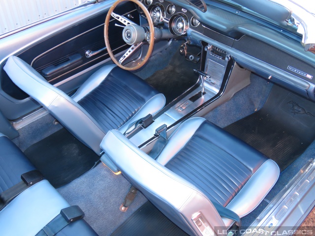 1967-ford-mustang-convertible-136.jpg