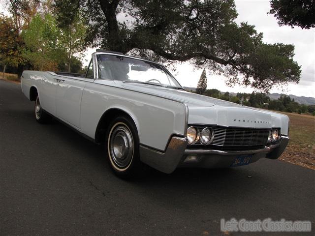 1967-lincoln-continental-convertible-040.jpg