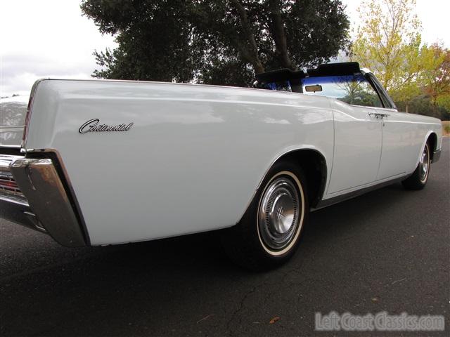 1967-lincoln-continental-convertible-057.jpg