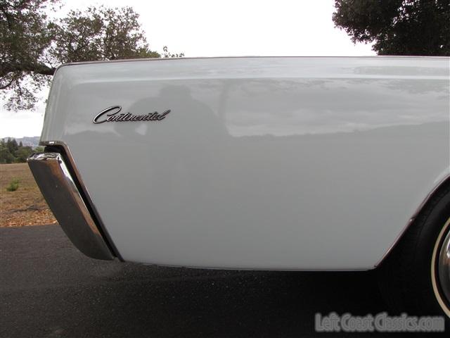 1967-lincoln-continental-convertible-086.jpg