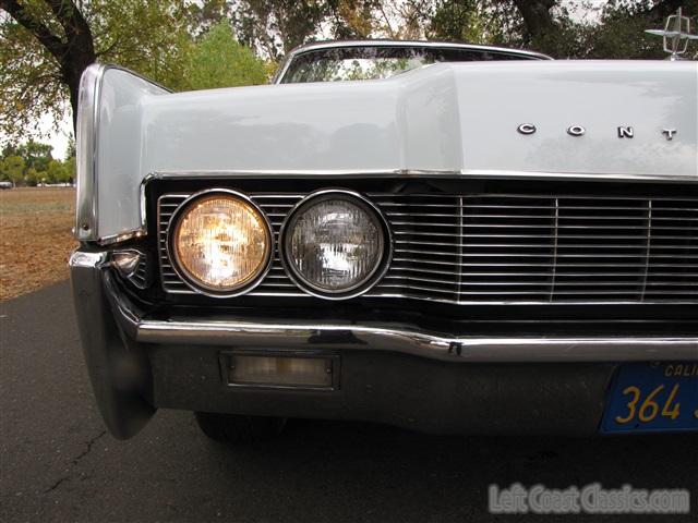 1967-lincoln-continental-convertible-093.jpg