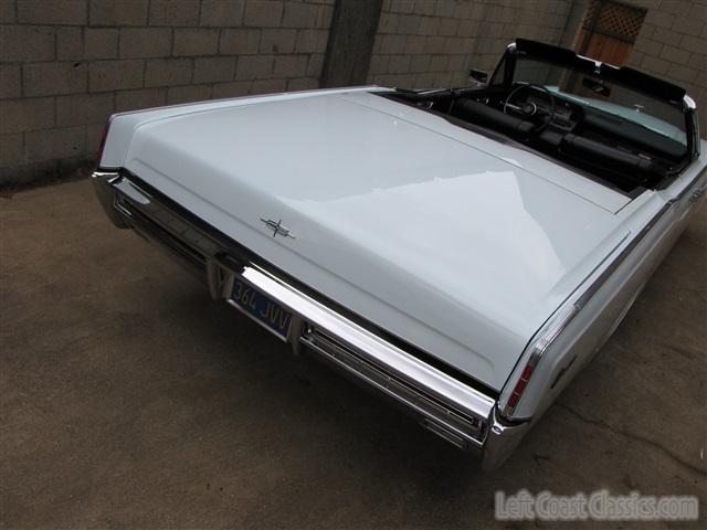 1967-lincoln-continental-convertible-105.jpg