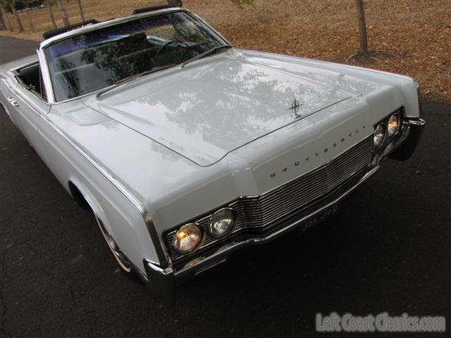 1967-lincoln-continental-convertible-108.jpg