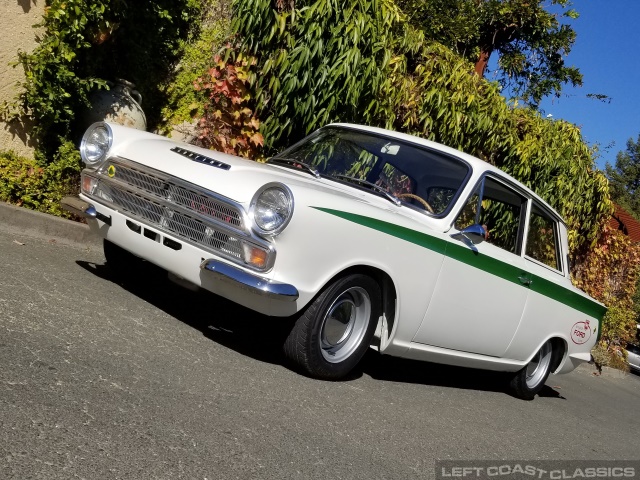 1967-lotus-cortina-008.jpg