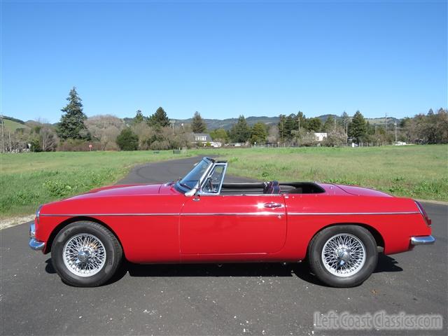 1967-mgb-roadster-017.jpg