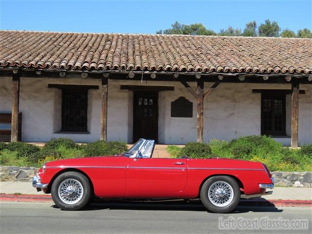 1967-mgb-roadster-019.jpg