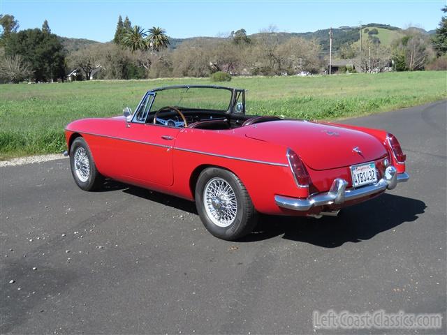 1967-mgb-roadster-022.jpg