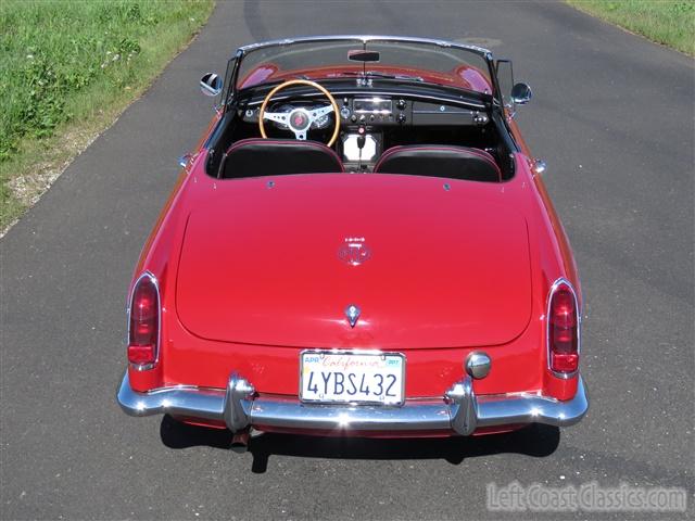 1967-mgb-roadster-036.jpg