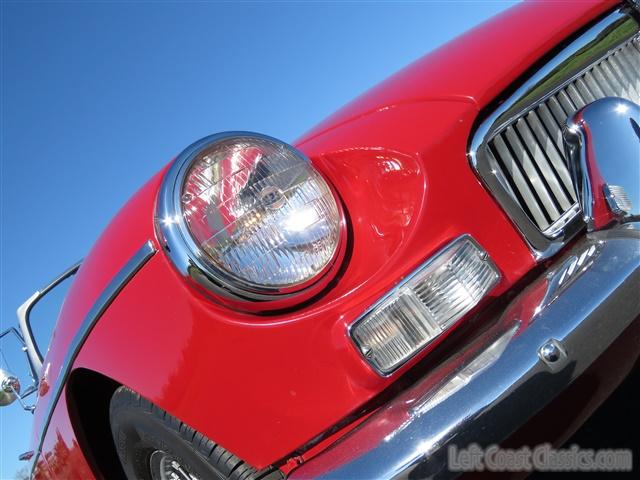 1967-mgb-roadster-089.jpg