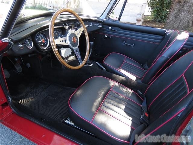 1967-mgb-roadster-175.jpg