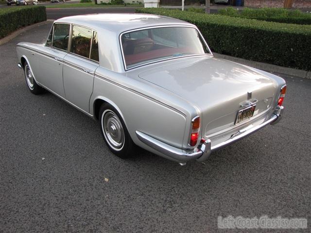 1967-rolls-royce-silver-shadow-010.jpg