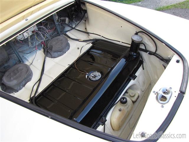1967-vw-karmann-ghia-convertible-127.jpg