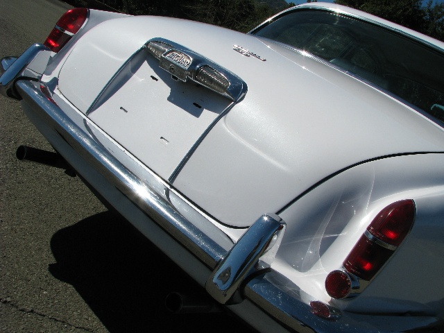 1967 Jaguar 420 Saloon Close-up