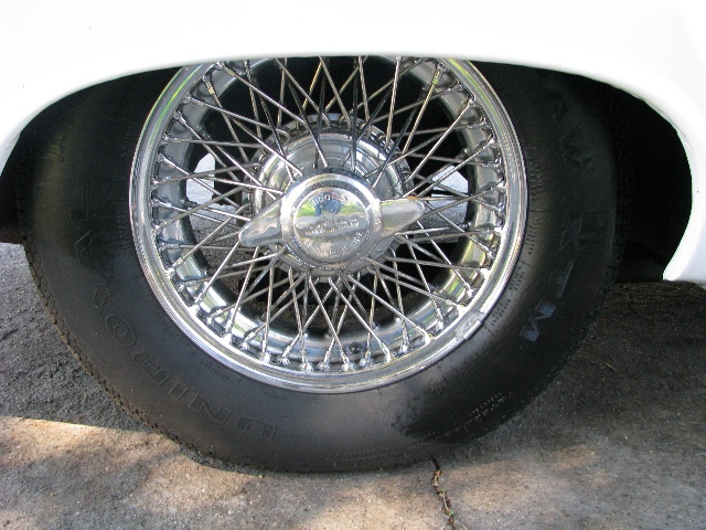 1967 Jaguar 420 Saloon Wheels