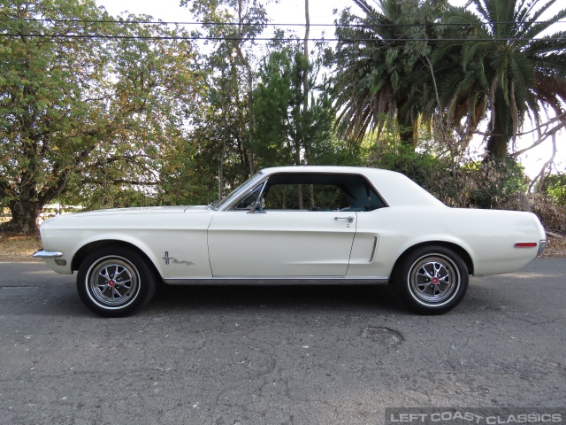 1968-ford-mustang-coupe-017.jpg
