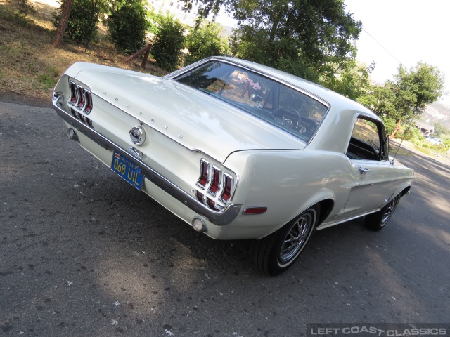 1968-ford-mustang-coupe-035.jpg
