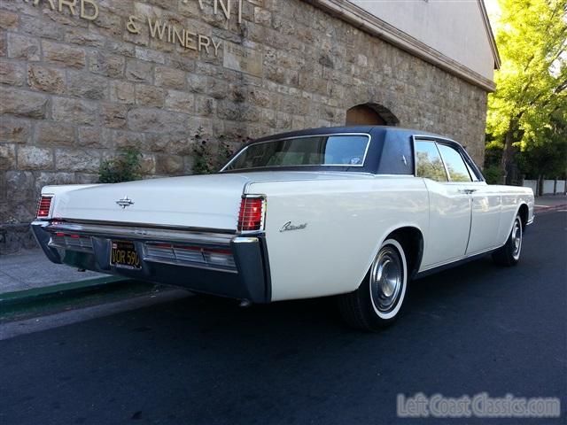 1968-lincoln-continental-hardtop-017.jpg