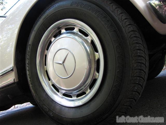 1968-mercedes-280sl-084.jpg